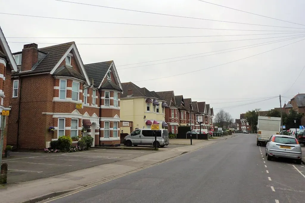 Apartment Long Stay Group - St Josephs House Southampton United Kingdom